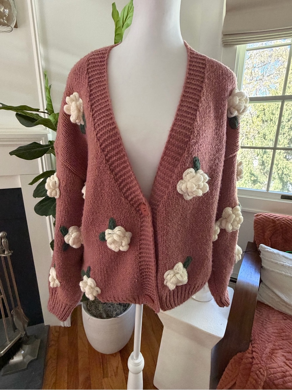 Mauve Pink Floral Appliqué Cardigan Sweater